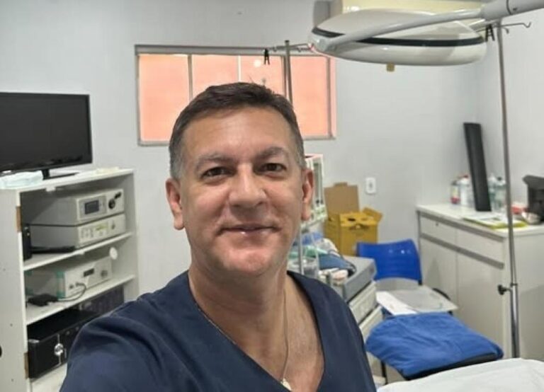 0a74db66ea1b2582e4b49b9535403e6d