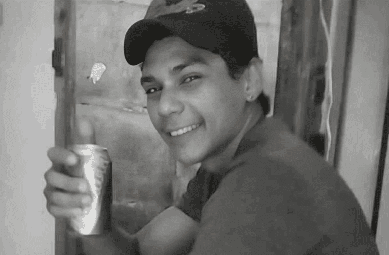 WhatsApp Image 2025-08-16 at 14.39.53