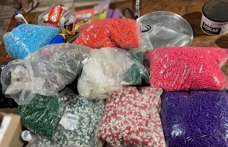 Acao-em-3-estados-desarticula-grupo-que-produzia-remedios-falsificados-1024x663